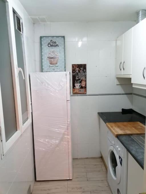 Sebastian Elcano, Apartamento Para 2 Con Terraza, Metro Embajadores Мадрид Екстер'єр фото