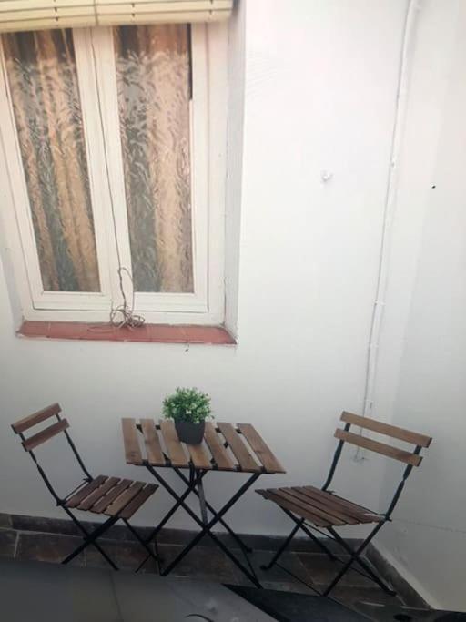 Sebastian Elcano, Apartamento Para 2 Con Terraza, Metro Embajadores Мадрид Екстер'єр фото